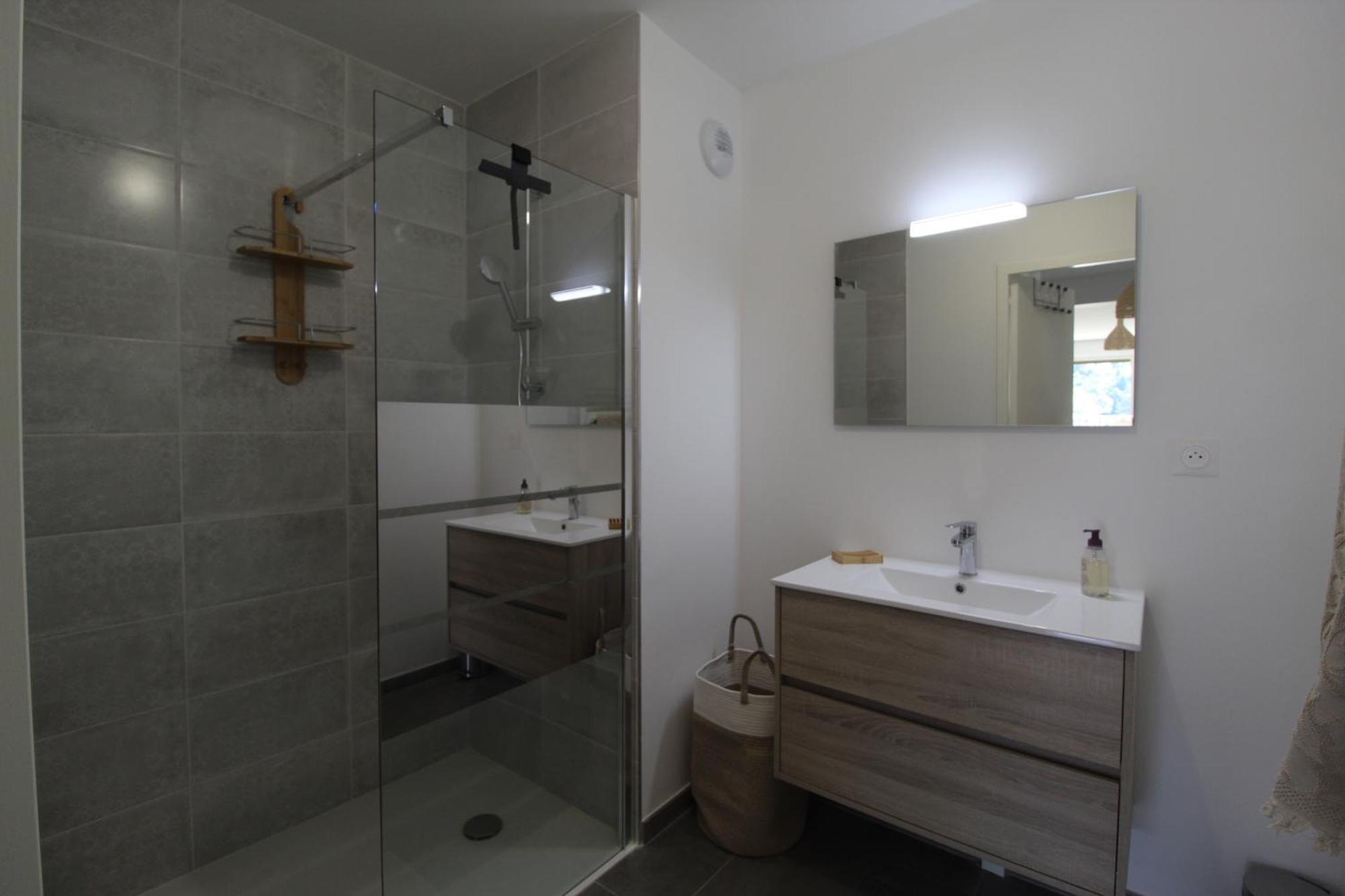 شقة Zenlife Aurec-Sur-Loire المظهر الخارجي الصورة