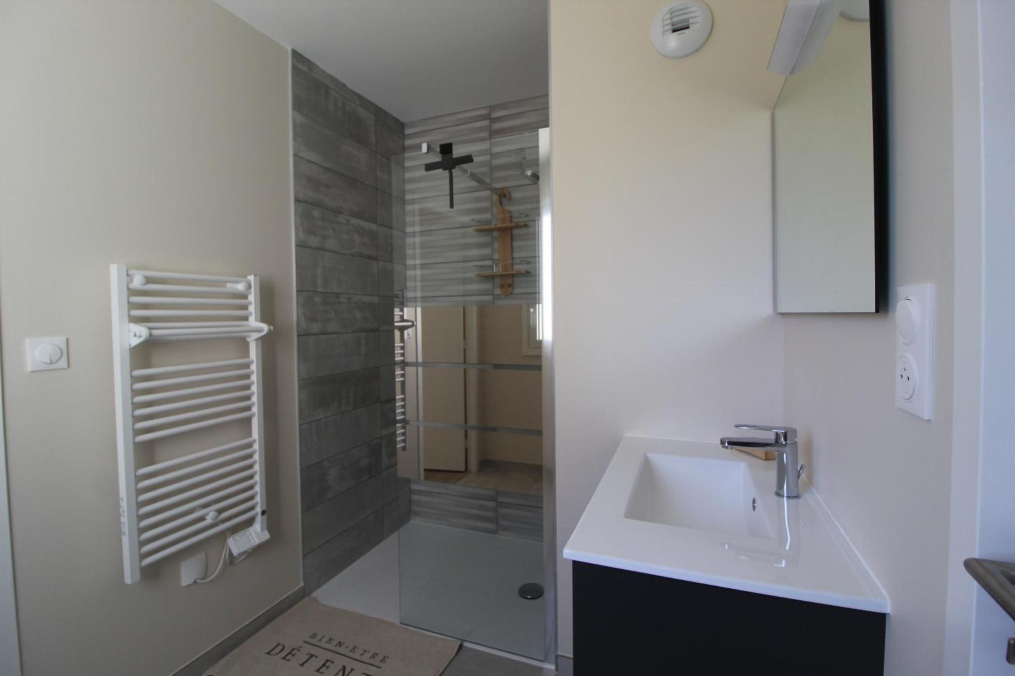 شقة Zenlife Aurec-Sur-Loire المظهر الخارجي الصورة