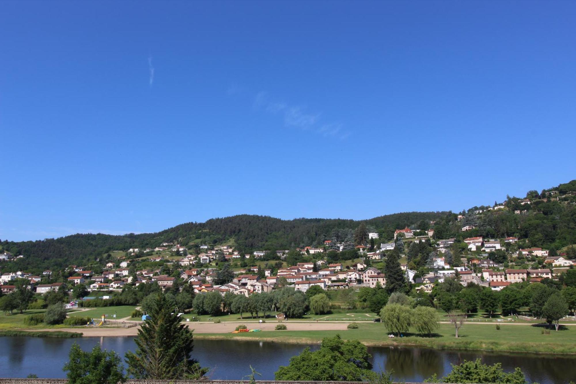 شقة Zenlife Aurec-Sur-Loire المظهر الخارجي الصورة