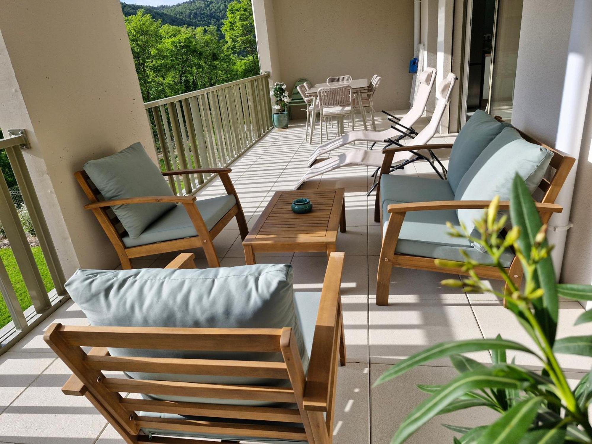 شقة Zenlife Aurec-Sur-Loire المظهر الخارجي الصورة